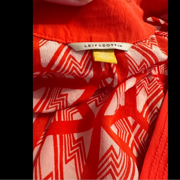 Anthro LEIFSDOTTIR Catalyst Wrap Top Blouse Shirt Silk Red Orange White Geo - Picture 8 of 12